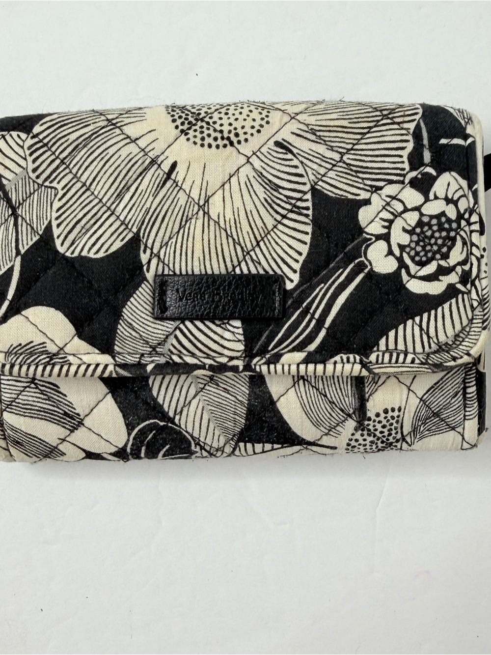 Vera Bradley Bedford Blooms Black & Cream Floral Wallet